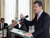 Leonel Fernandez